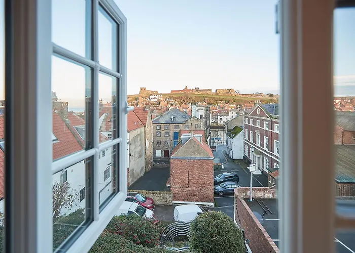 Paradise View * Whitby